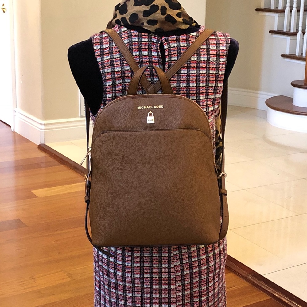 Authentic Michael Kors Adele LG Backpack&wallet - Picture 6 of 7